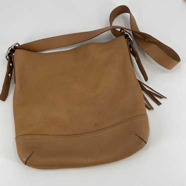 Coach tan leather shoulder bag