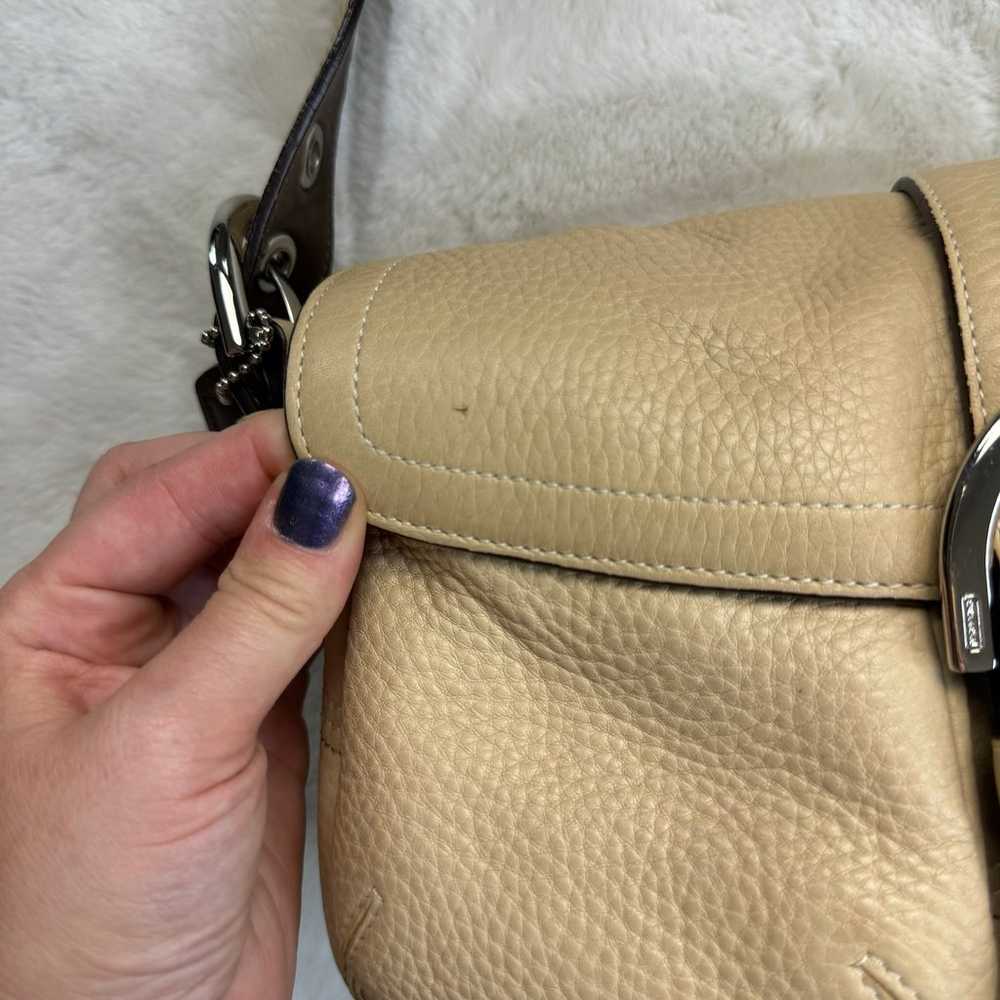 Vintage Y2K Coach Soho Pocket Flap Bag in Beige L… - image 4