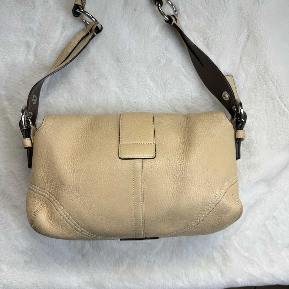 Vintage Y2K Coach Soho Pocket Flap Bag in Beige L… - image 7