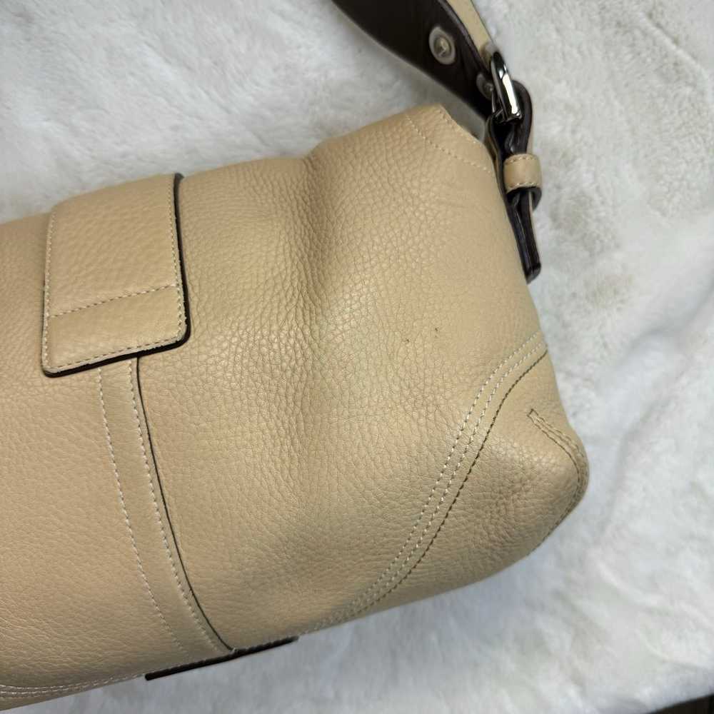 Vintage Y2K Coach Soho Pocket Flap Bag in Beige L… - image 8