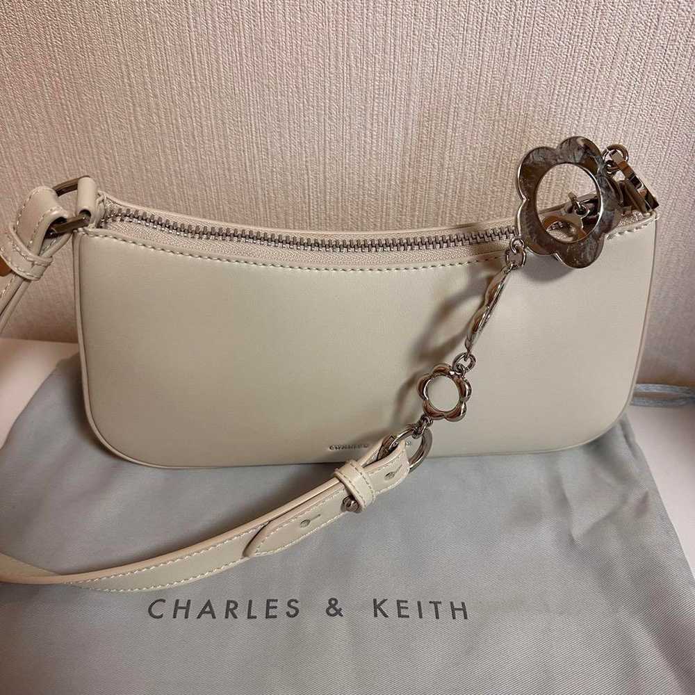 Charles & Keith Flower Shoulder Bag. - image 6