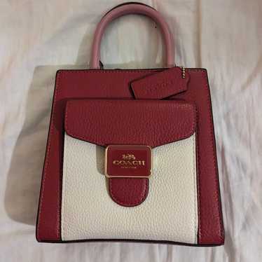 Coach Mini Pepper Crossbody store In Colorblock red