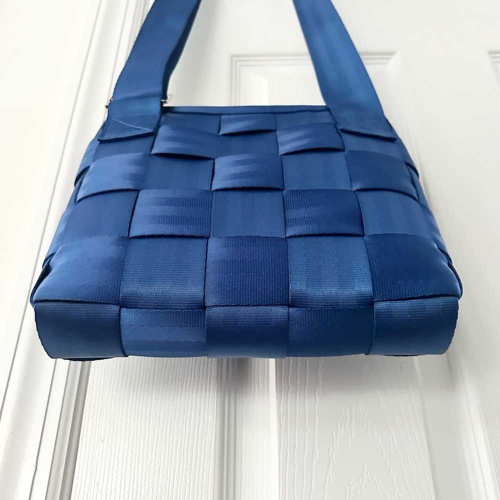 Harveys NWOT Cobalt Blue Original Seatbelt Bag Cr… - image 10