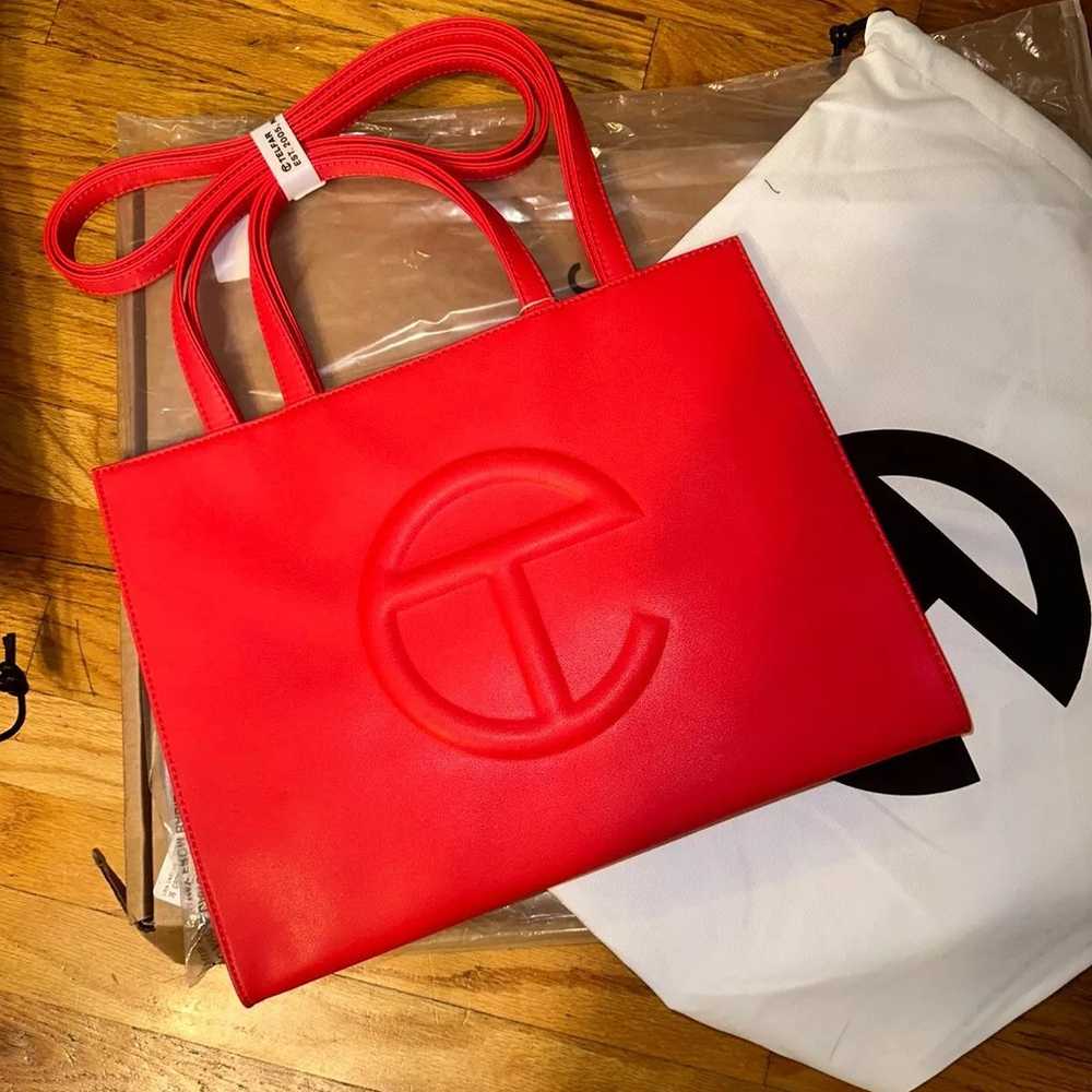 NWT MEDIUM Bag red - image 1