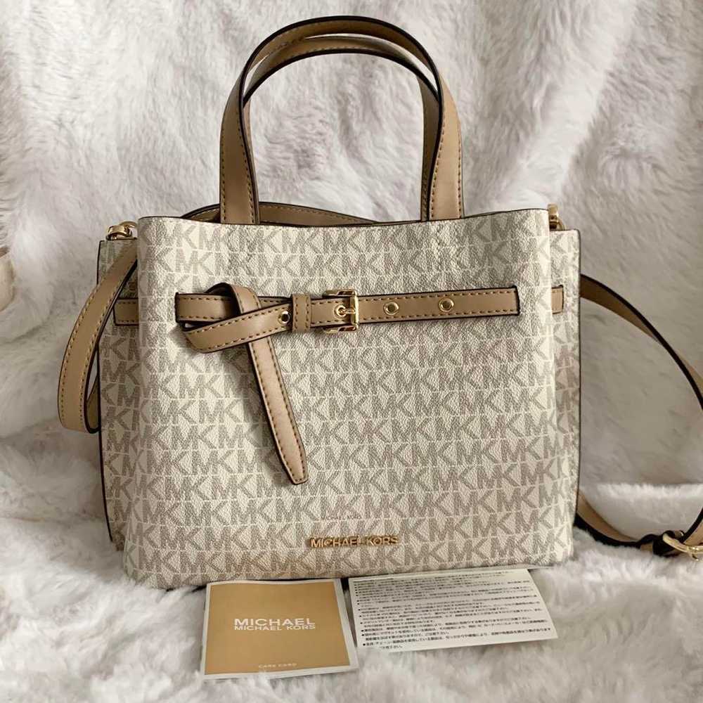 Brand new condition Michael Kors EMILIA Satchel S… - image 2