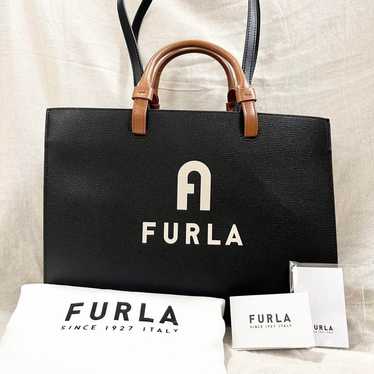 Barely used! ✨FURLA Varsity 2way Shoulder Tote Bag