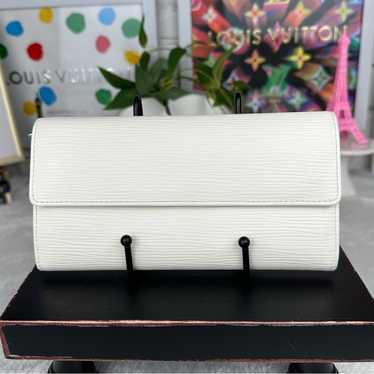 Louis Vuitton Cream White Epi Leather Sarah Wallet