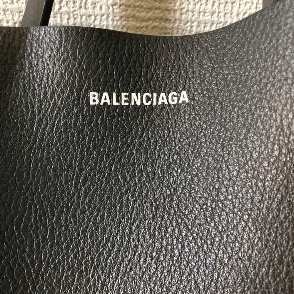 BALENCIAGA Everyday Tote Bag at a Lower Price - image 3