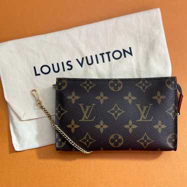 Louis Vuitton Monogram Bucket Pochette