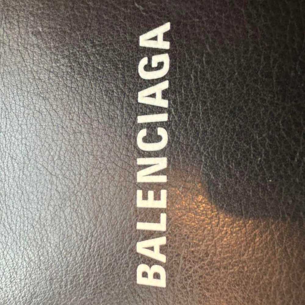 Balenciaga Everyday Camera Bag S Black [Used] - image 9