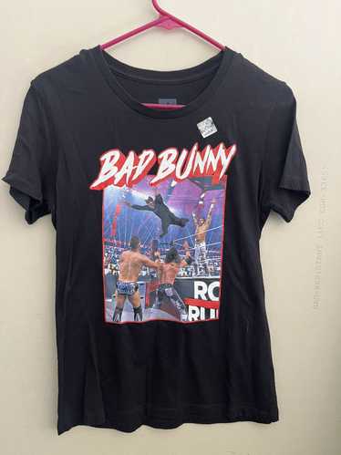 Streetwear × Wwe WWE Bad Bunny t shirt medium NEW