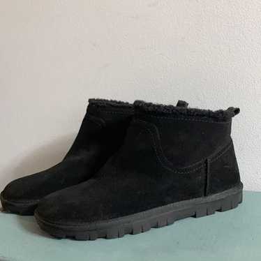 Lucky brand Dweller Booties size 9 slip on faux f… - image 1