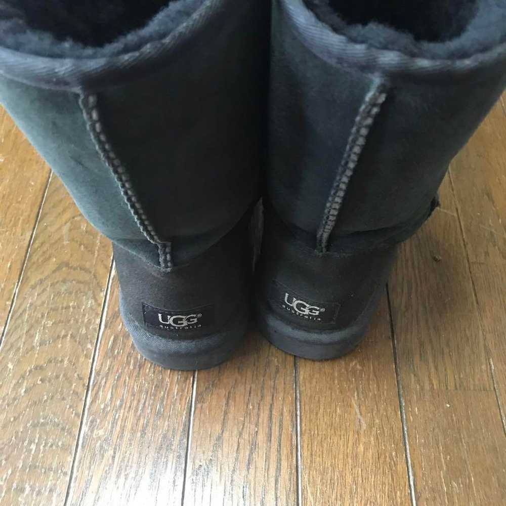 UGG boots. - image 4