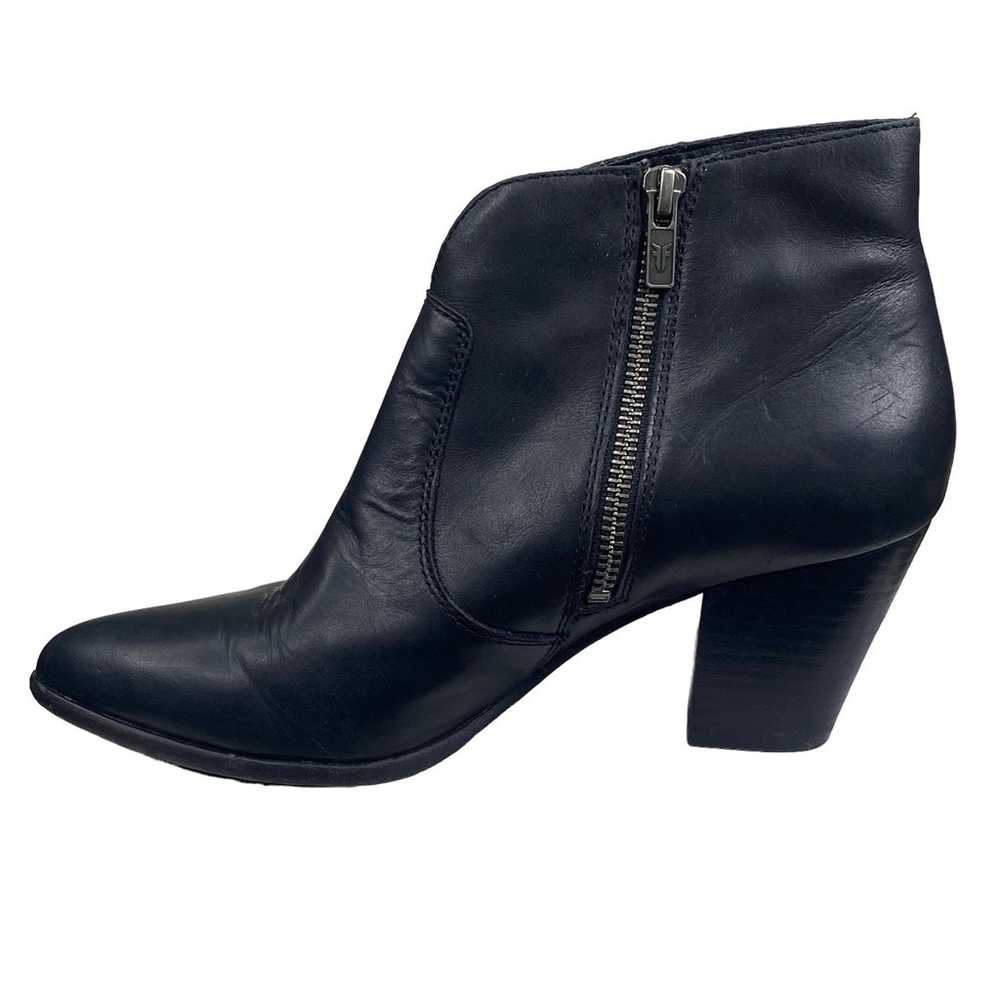 FRYE Women’s Jennifer Black Leather Side Zip Ankl… - image 3