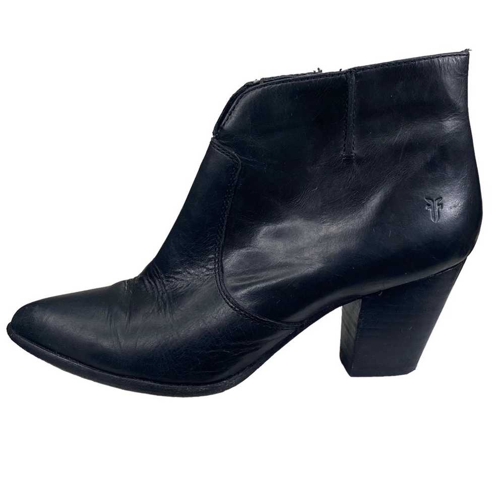 FRYE Women’s Jennifer Black Leather Side Zip Ankl… - image 4