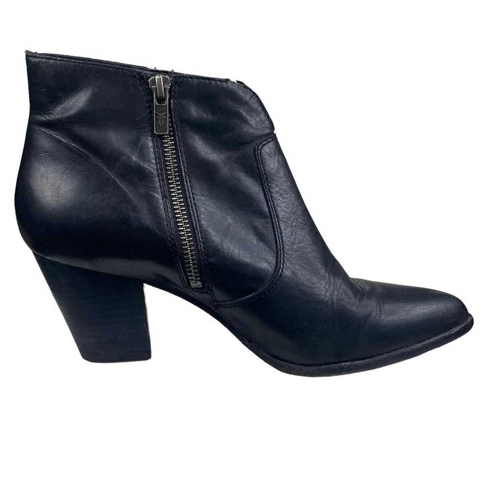 FRYE Women’s Jennifer Black Leather Side Zip Ankl… - image 5