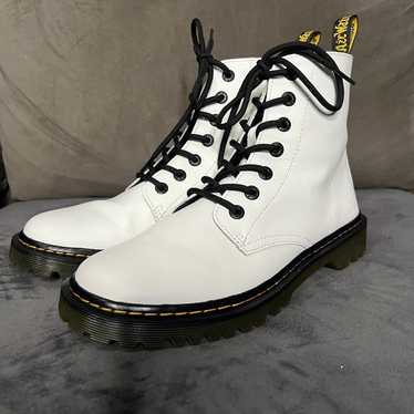 Dr martens W US 10 Luana white boots like new - image 1