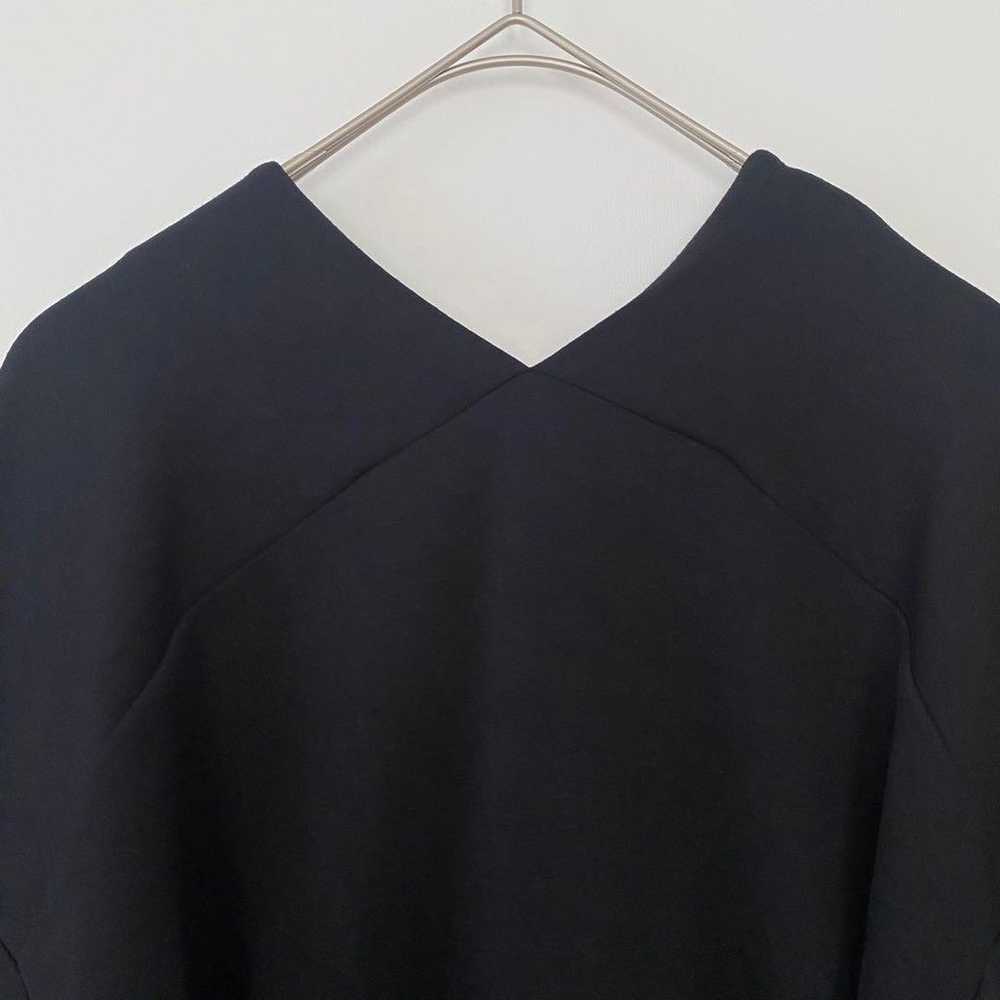 Plain, V-neck, black, off-the-shoulder, casual dr… - image 12