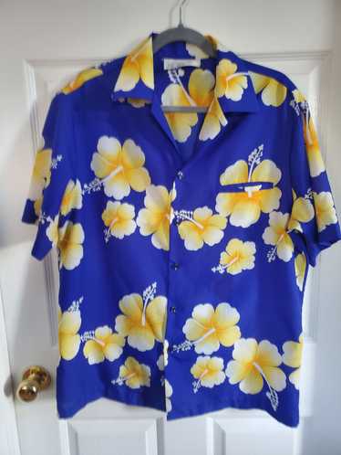 Hilo Hatties VTG Hawaiian Surf Shirt