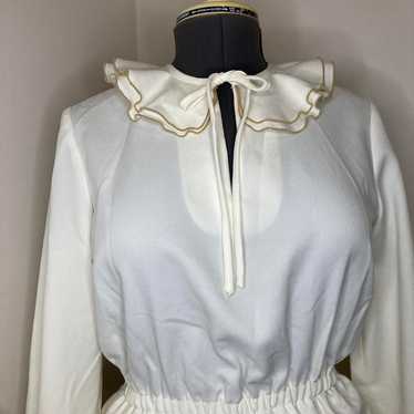 Vintage American Women's White and Cream Dress - image 1