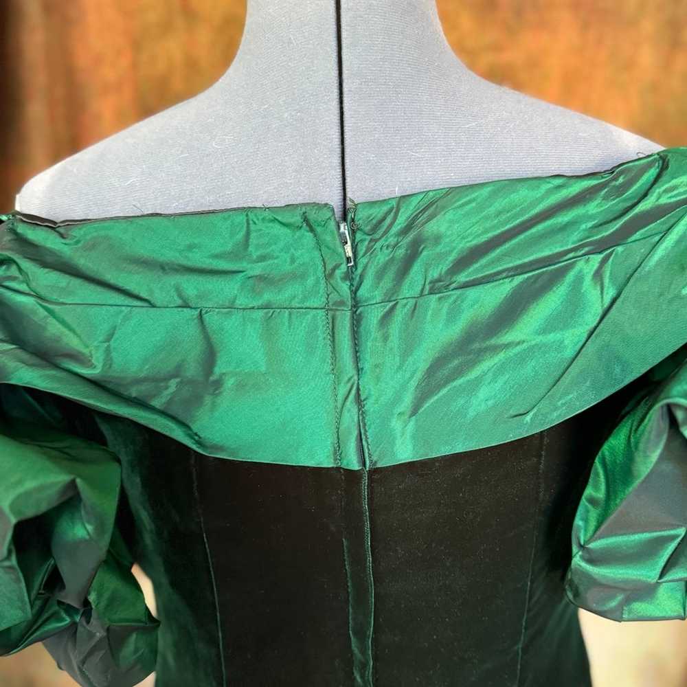 Sz 10 Vintage Victor Costa Emerald Green Velvet T… - image 4