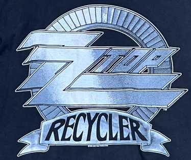 ZZ TOP RECYCLED TOUR TSHIRT SZ M - image 1