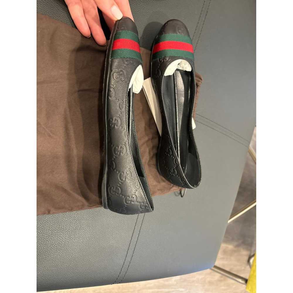 Gucci Leather flats - image 2