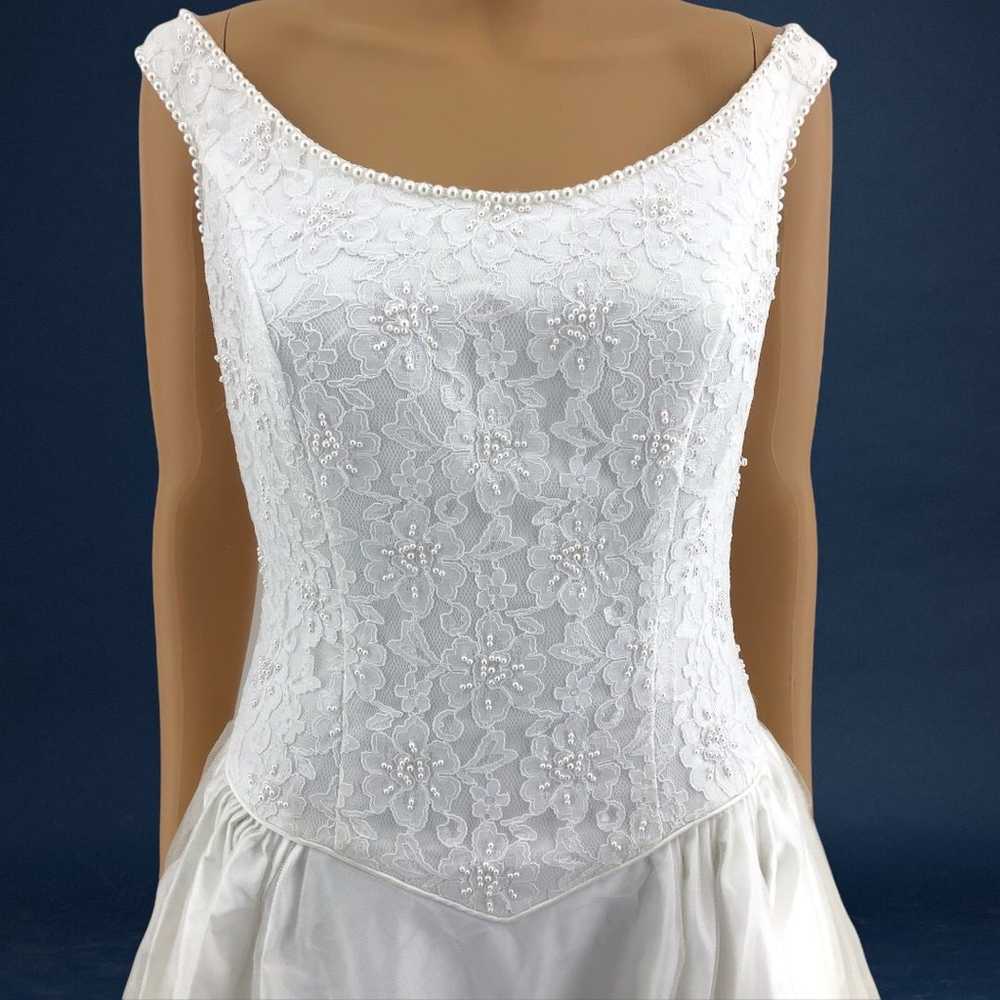 Moonlight (8) VINTAGE White Floral Lace Princess … - image 3