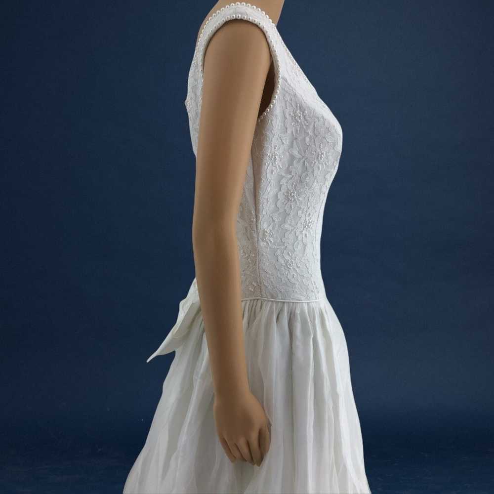 Moonlight (8) VINTAGE White Floral Lace Princess … - image 6