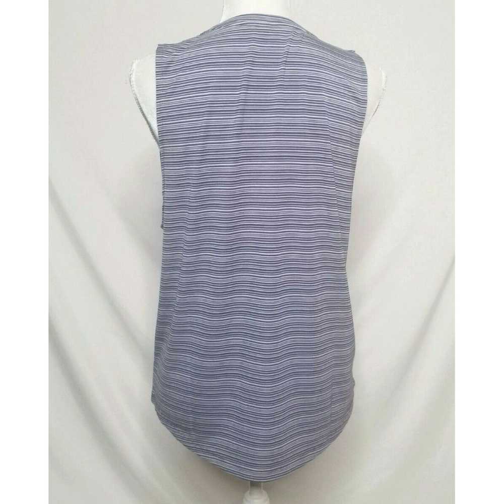 Athleta Athleta Cloudlight Muscle Tank Top Sleeve… - image 3