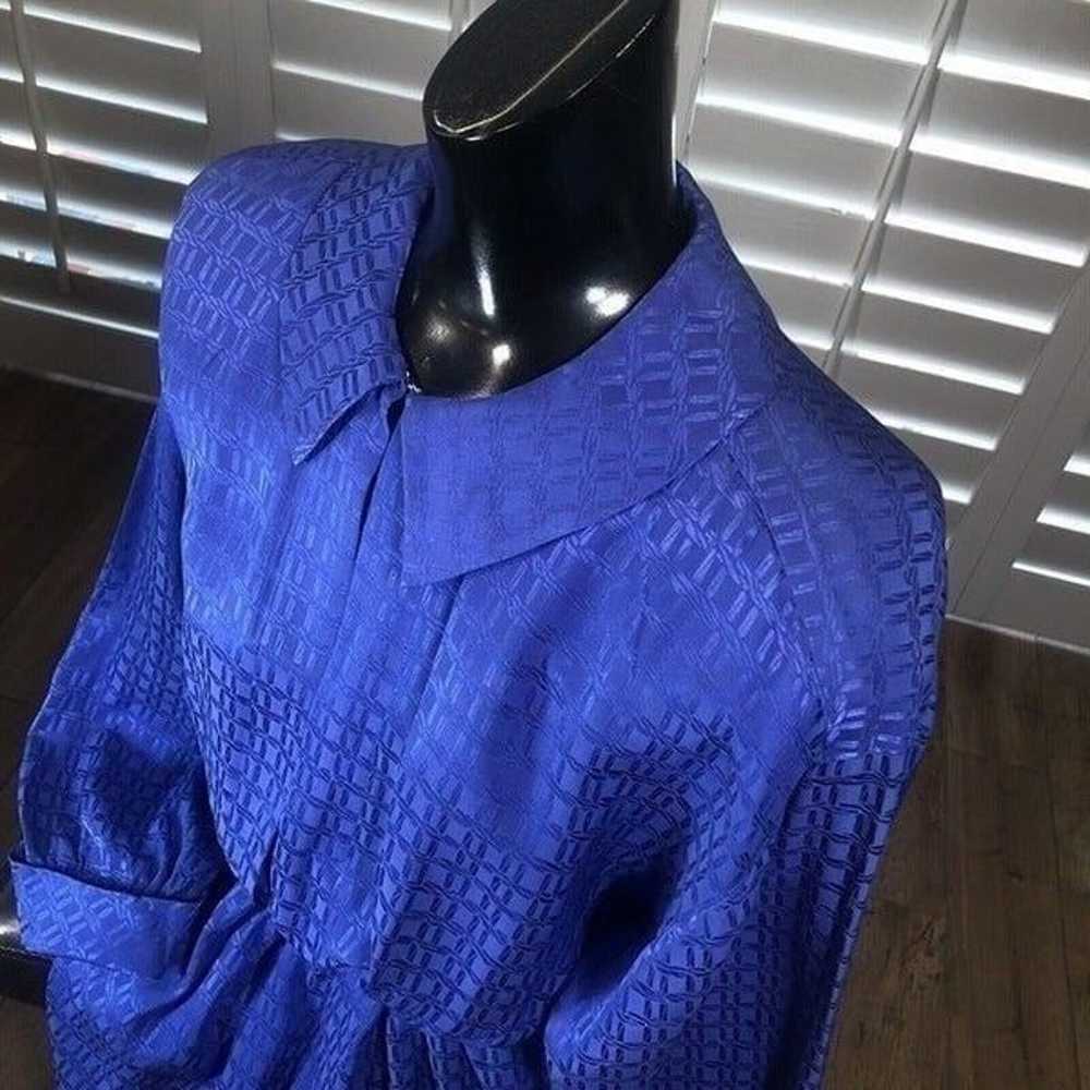 Vtg 80s Liz Claiborne 100% Silk Royal Blue Emboss… - image 12