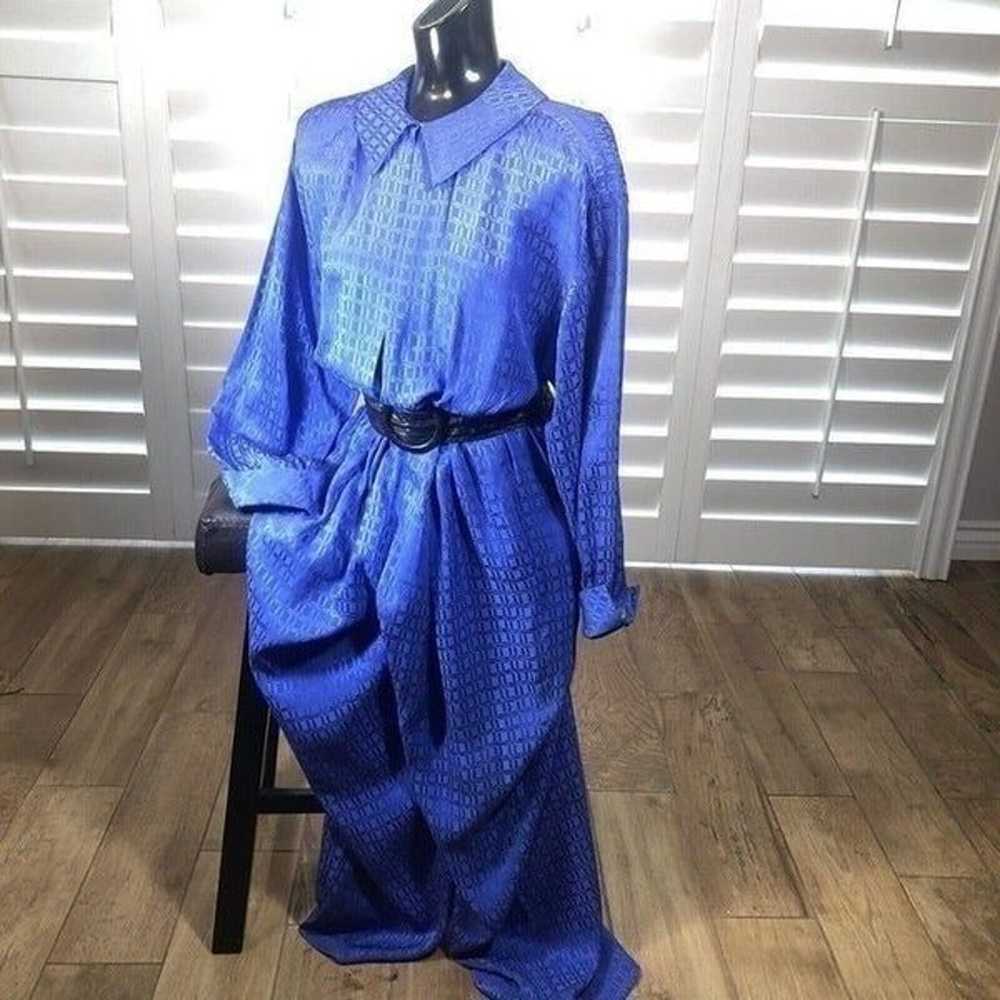 Vtg 80s Liz Claiborne 100% Silk Royal Blue Emboss… - image 2