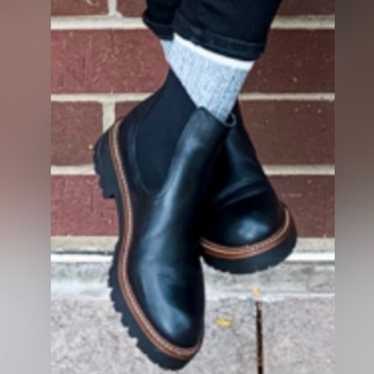 Caslon Miller Water Resistant Chelsea Boot