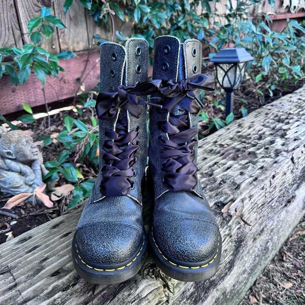 RARE Dr. Martens Aimilita Black Crackle Stencil B… - image 5