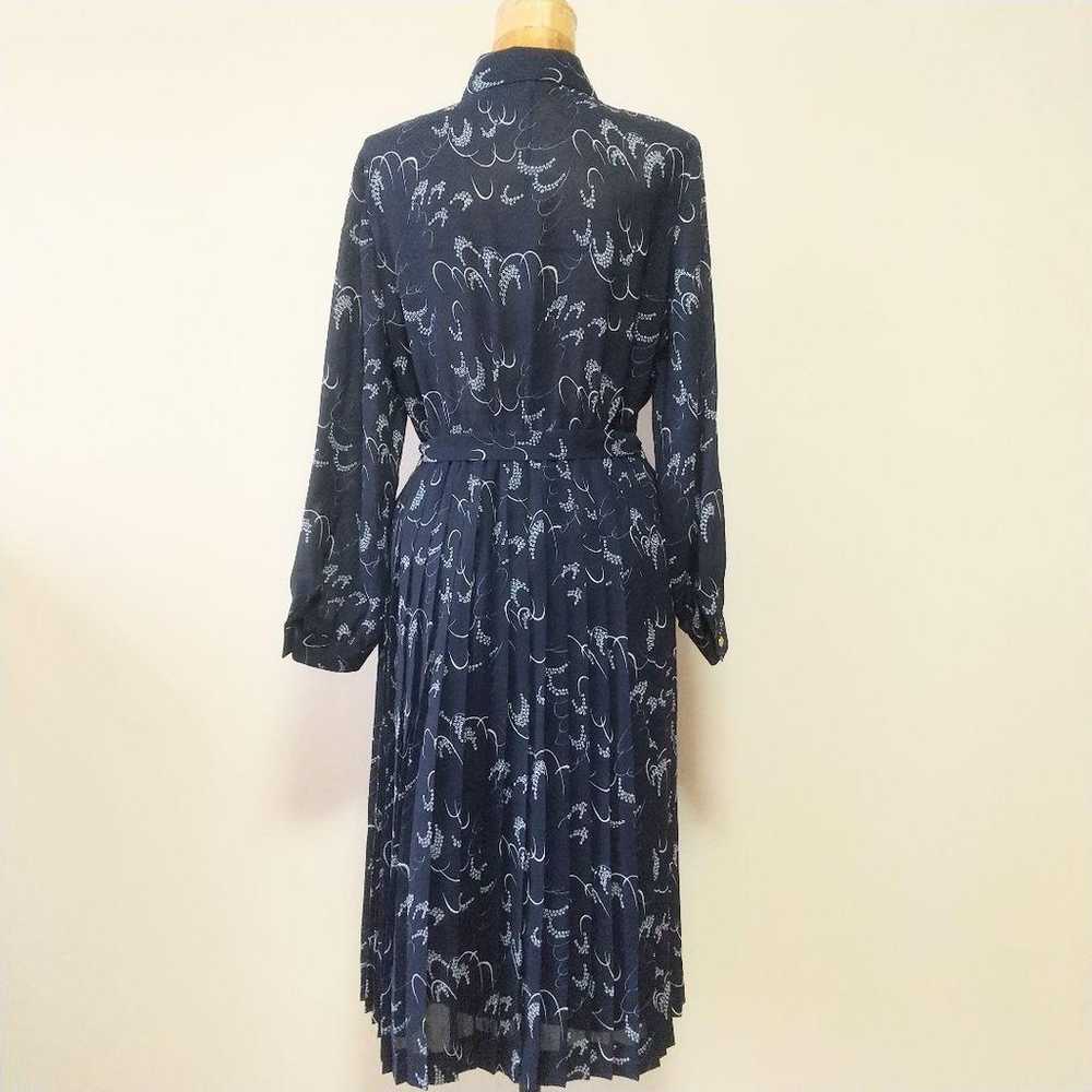 Showa retro one-piece dress with all-over pattern. - image 4