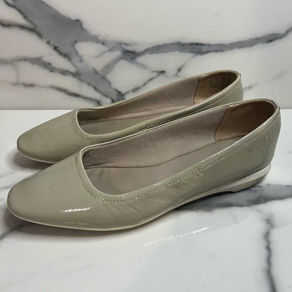 Naturalizer | Women's Minimalist Gray Leather Aly… - image 3