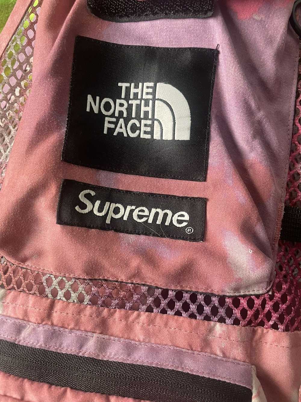 Supreme × The North Face Supreme The north face v… - image 3