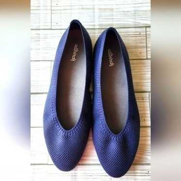 Allbirds Navy Blue Round Toe Flats Size 9