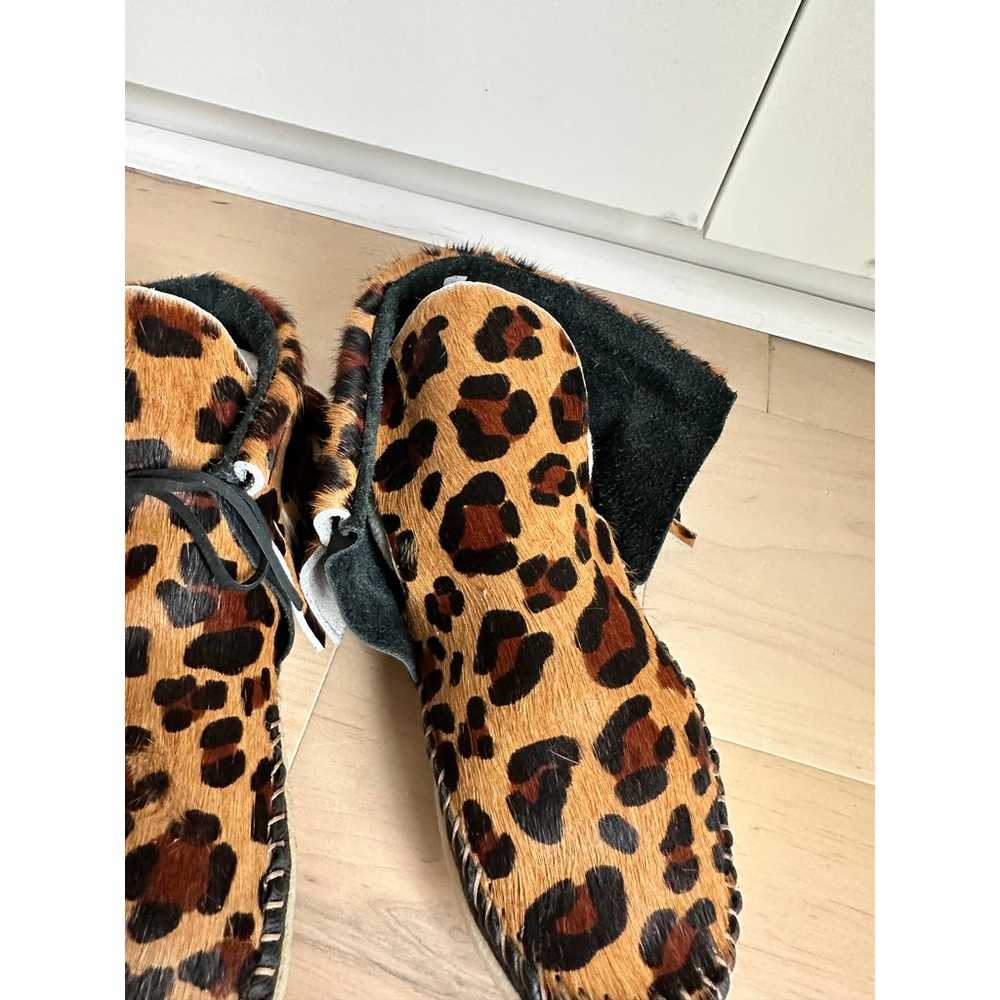 Handmade Moccasins Size 7 Leopard Print Never wor… - image 3