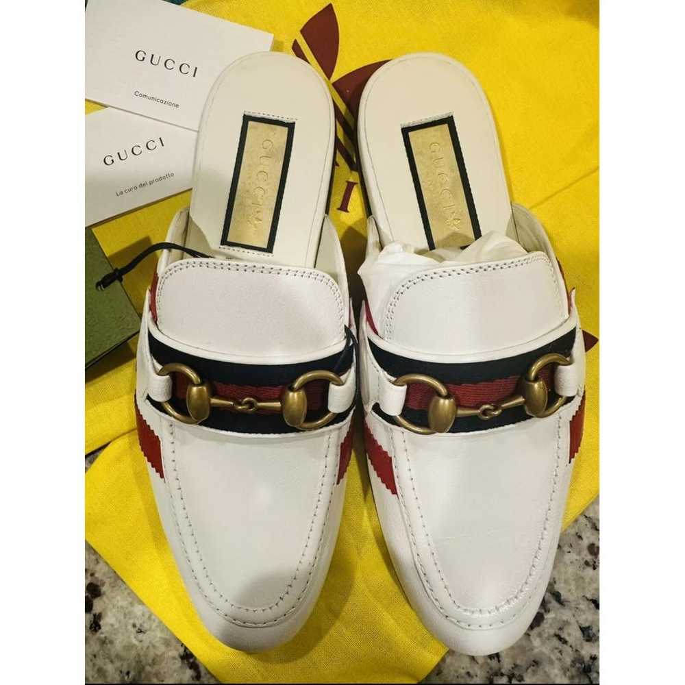 Gucci Princetown leather flats - image 2