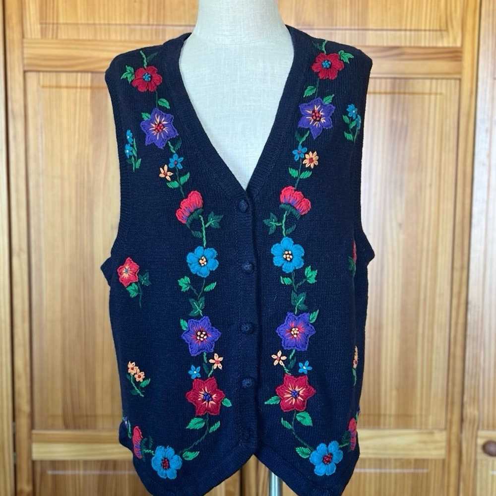 Vintage 90s Blue Floral Embroidered Sweater Vest … - image 2