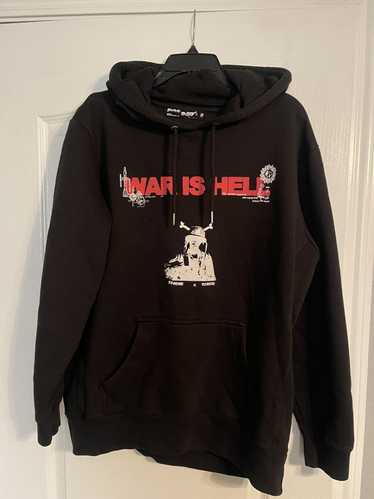 Japanese Brand × Streetwear × Vintage “War is hell