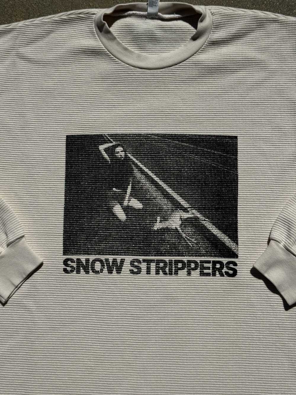 Band Tees × Other × Streetwear Snow Strippers The… - image 3