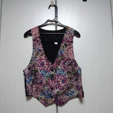 USA made retro vintage floral print vest. - image 1