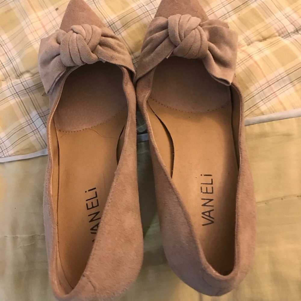 New Vaneli Toro Pumps Truffle Suede Size 6, Beige… - image 5