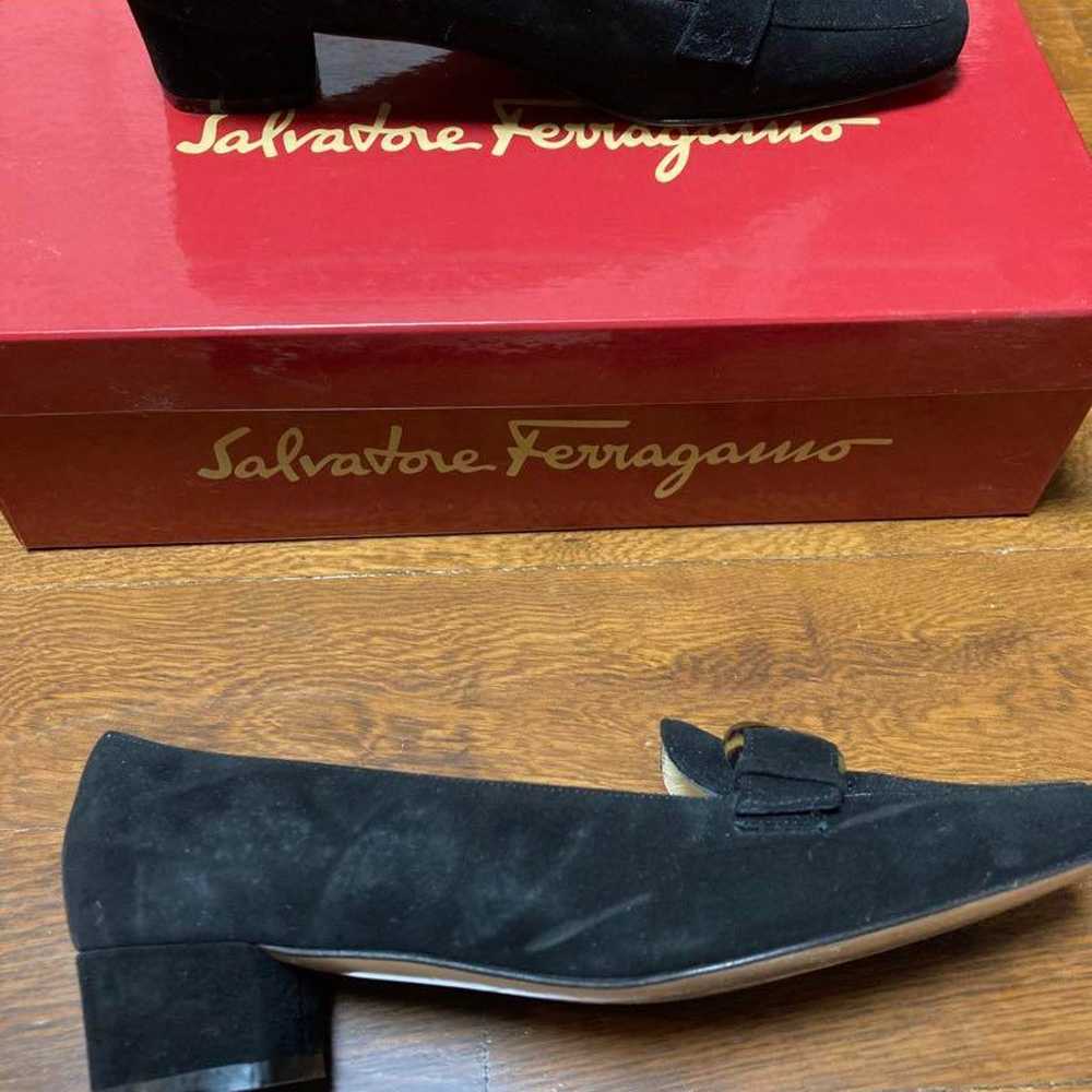 Salvatore Ferragamo pumps, black suede, SIZE 5. - image 3