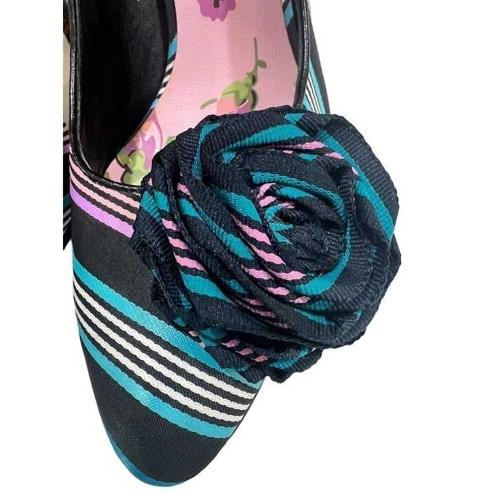 Betsey Johnson vintage striped pump rosette detai… - image 2