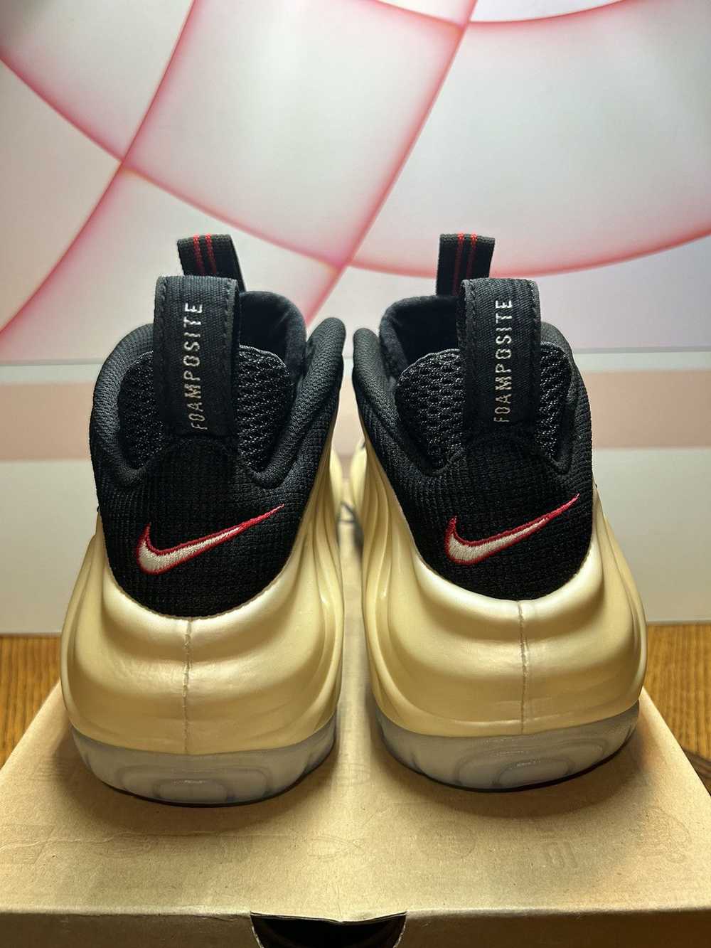 Nike Size 11 - Nike Air Foamposite Pro Pearl 2010 - image 4