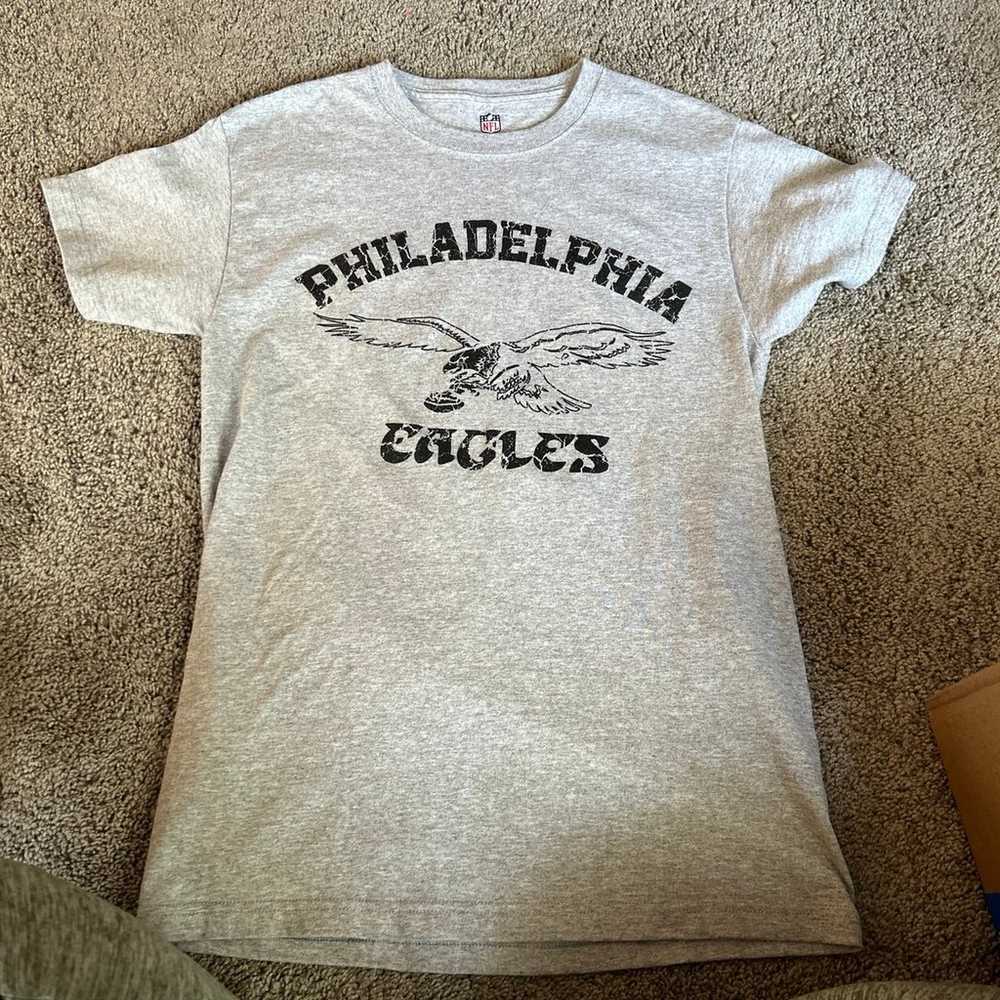 Philadelphia eagles shirt - image 1