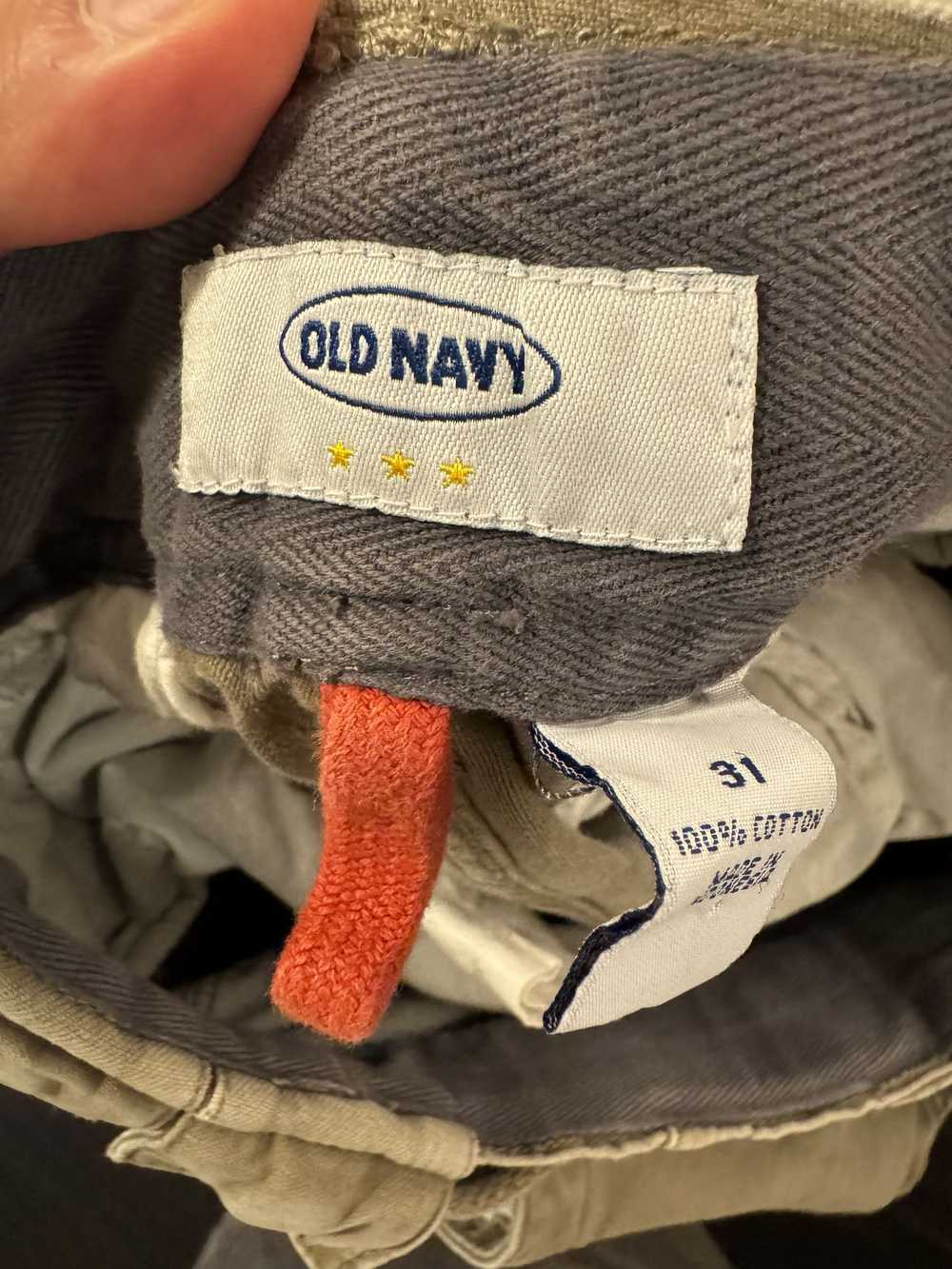 Old Navy Vintage Cargo Shorts - image 3